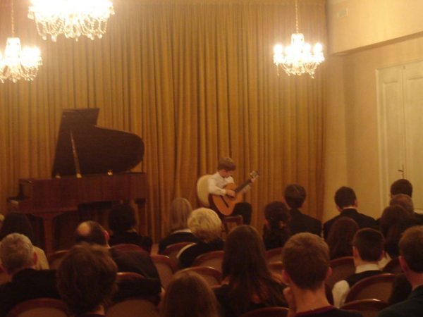 Archidiecezjalna Szkoła Muzyczna II stopnia im. ks. Kardynała Franciszka Macharskiego w Krakowie -