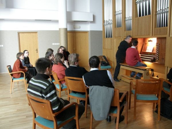 Archidiecezjalna Szkoła Muzyczna II stopnia im. ks. Kardynała Franciszka Macharskiego w Krakowie -