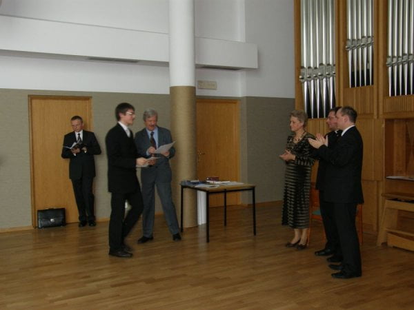 Archidiecezjalna Szkoła Muzyczna II stopnia im. ks. Kardynała Franciszka Macharskiego w Krakowie -