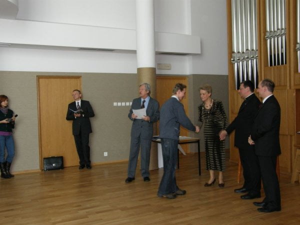 Archidiecezjalna Szkoła Muzyczna II stopnia im. ks. Kardynała Franciszka Macharskiego w Krakowie -