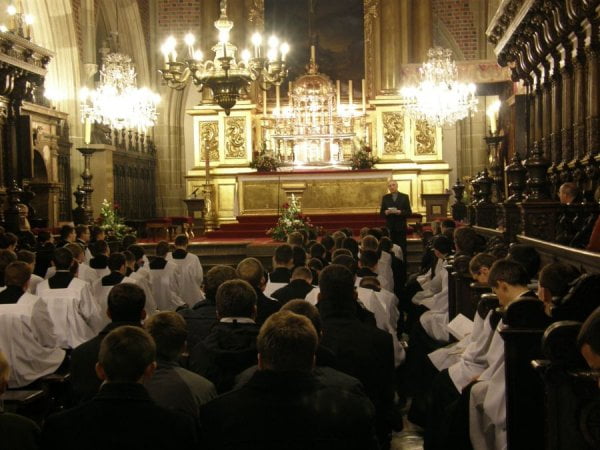 Archidiecezjalna Szkoła Muzyczna II stopnia im. ks. Kardynała Franciszka Macharskiego w Krakowie -