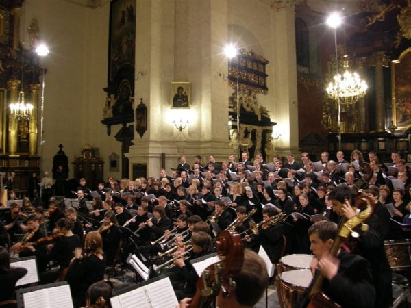 Archidiecezjalna Szkoła Muzyczna II stopnia im. ks. Kardynała Franciszka Macharskiego w Krakowie -