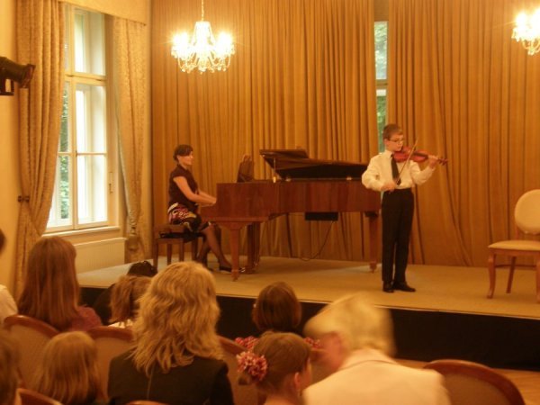 Archidiecezjalna Szkoła Muzyczna II stopnia im. ks. Kardynała Franciszka Macharskiego w Krakowie -