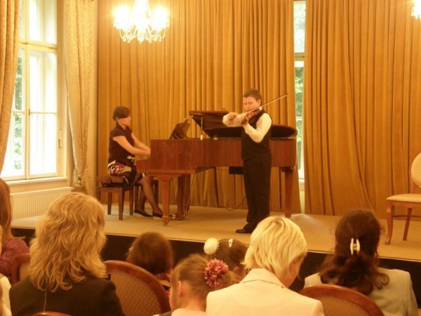 Archidiecezjalna Szkoła Muzyczna II stopnia im. ks. Kardynała Franciszka Macharskiego w Krakowie -