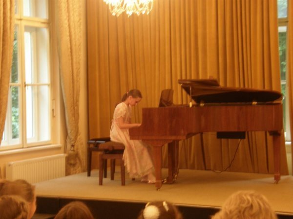 Archidiecezjalna Szkoła Muzyczna II stopnia im. ks. Kardynała Franciszka Macharskiego w Krakowie -