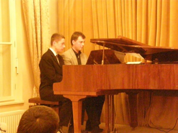 Archidiecezjalna Szkoła Muzyczna II stopnia im. ks. Kardynała Franciszka Macharskiego w Krakowie -