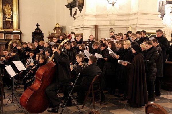 Archidiecezjalna Szkoła Muzyczna II stopnia im. ks. Kardynała Franciszka Macharskiego w Krakowie -