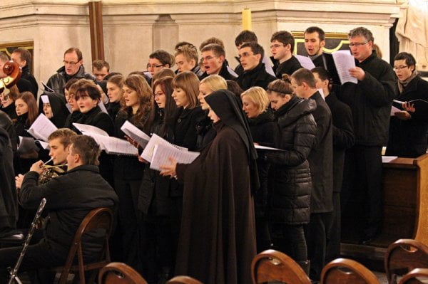 Archidiecezjalna Szkoła Muzyczna II stopnia im. ks. Kardynała Franciszka Macharskiego w Krakowie -