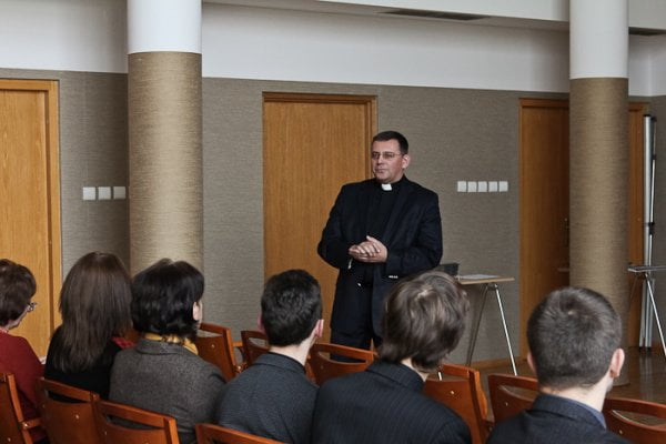 Archidiecezjalna Szkoła Muzyczna II stopnia im. ks. Kardynała Franciszka Macharskiego w Krakowie -