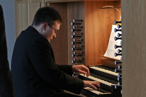 Archidiecezjalna Szkoła Muzyczna II stopnia im. ks. Kardynała Franciszka Macharskiego w Krakowie -