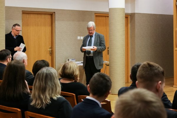 Archidiecezjalna Szkoła Muzyczna II stopnia im. ks. Kardynała Franciszka Macharskiego w Krakowie -