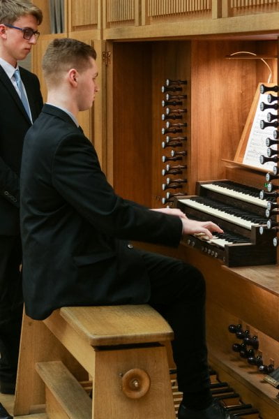 Archidiecezjalna Szkoła Muzyczna II stopnia im. ks. Kardynała Franciszka Macharskiego w Krakowie -