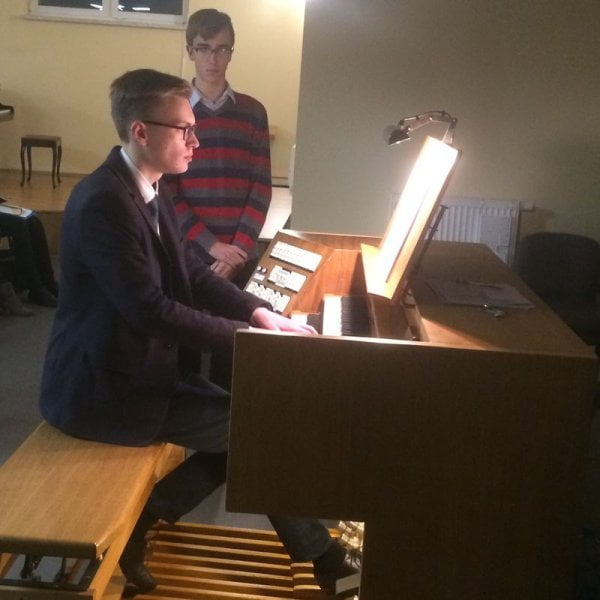 Archidiecezjalna Szkoła Muzyczna II stopnia im. ks. Kardynała Franciszka Macharskiego w Krakowie -