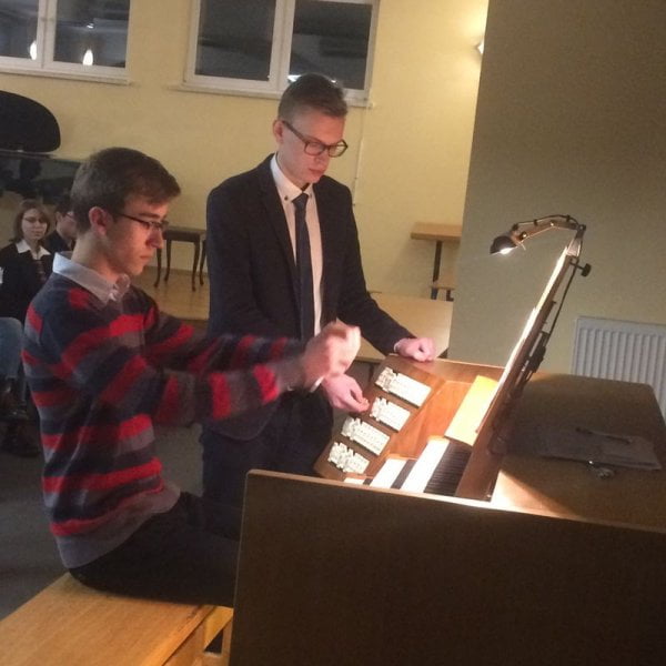 Archidiecezjalna Szkoła Muzyczna II stopnia im. ks. Kardynała Franciszka Macharskiego w Krakowie -