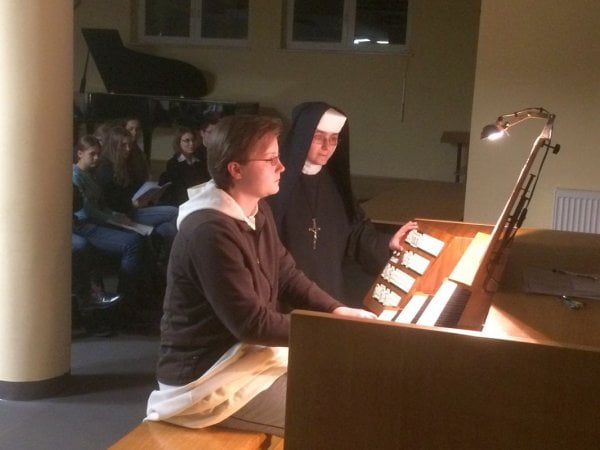 Archidiecezjalna Szkoła Muzyczna II stopnia im. ks. Kardynała Franciszka Macharskiego w Krakowie -