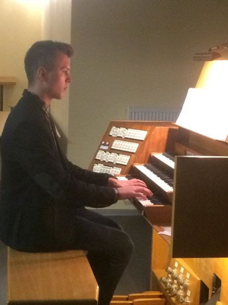 Archidiecezjalna Szkoła Muzyczna II stopnia im. ks. Kardynała Franciszka Macharskiego w Krakowie -