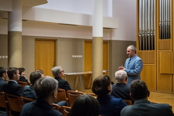 Archidiecezjalna Szkoła Muzyczna II stopnia im. ks. Kardynała Franciszka Macharskiego w Krakowie -