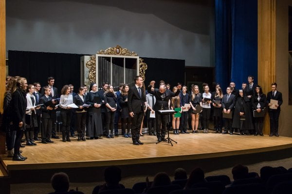 Archidiecezjalna Szkoła Muzyczna II stopnia im. ks. Kardynała Franciszka Macharskiego w Krakowie -