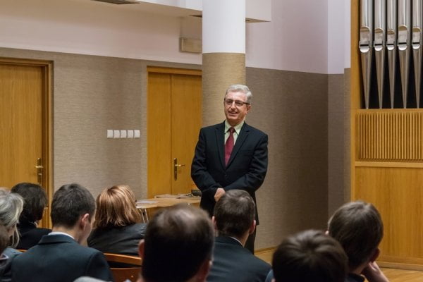 Archidiecezjalna Szkoła Muzyczna II stopnia im. ks. Kardynała Franciszka Macharskiego w Krakowie -