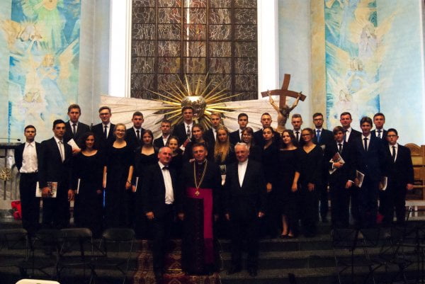 Archidiecezjalna Szkoła Muzyczna II stopnia im. ks. Kardynała Franciszka Macharskiego w Krakowie -