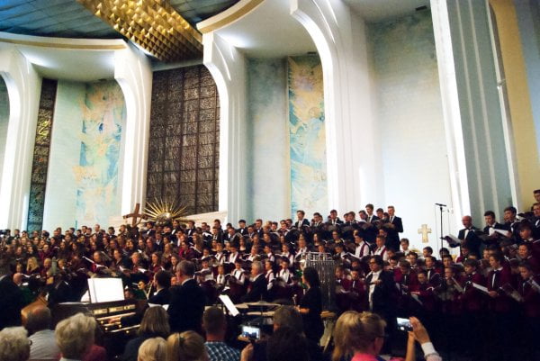 Archidiecezjalna Szkoła Muzyczna II stopnia im. ks. Kardynała Franciszka Macharskiego w Krakowie -