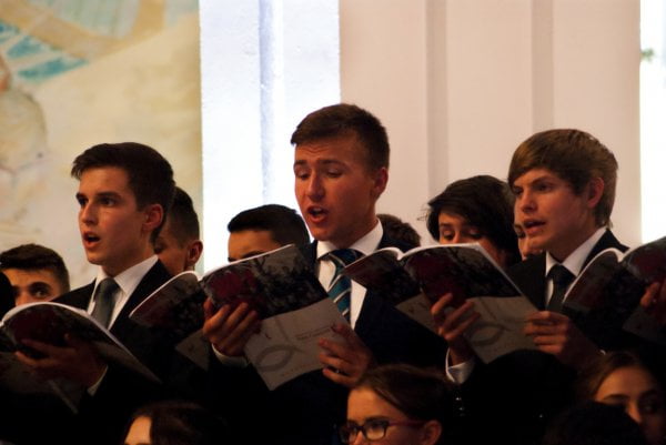 Archidiecezjalna Szkoła Muzyczna II stopnia im. ks. Kardynała Franciszka Macharskiego w Krakowie -