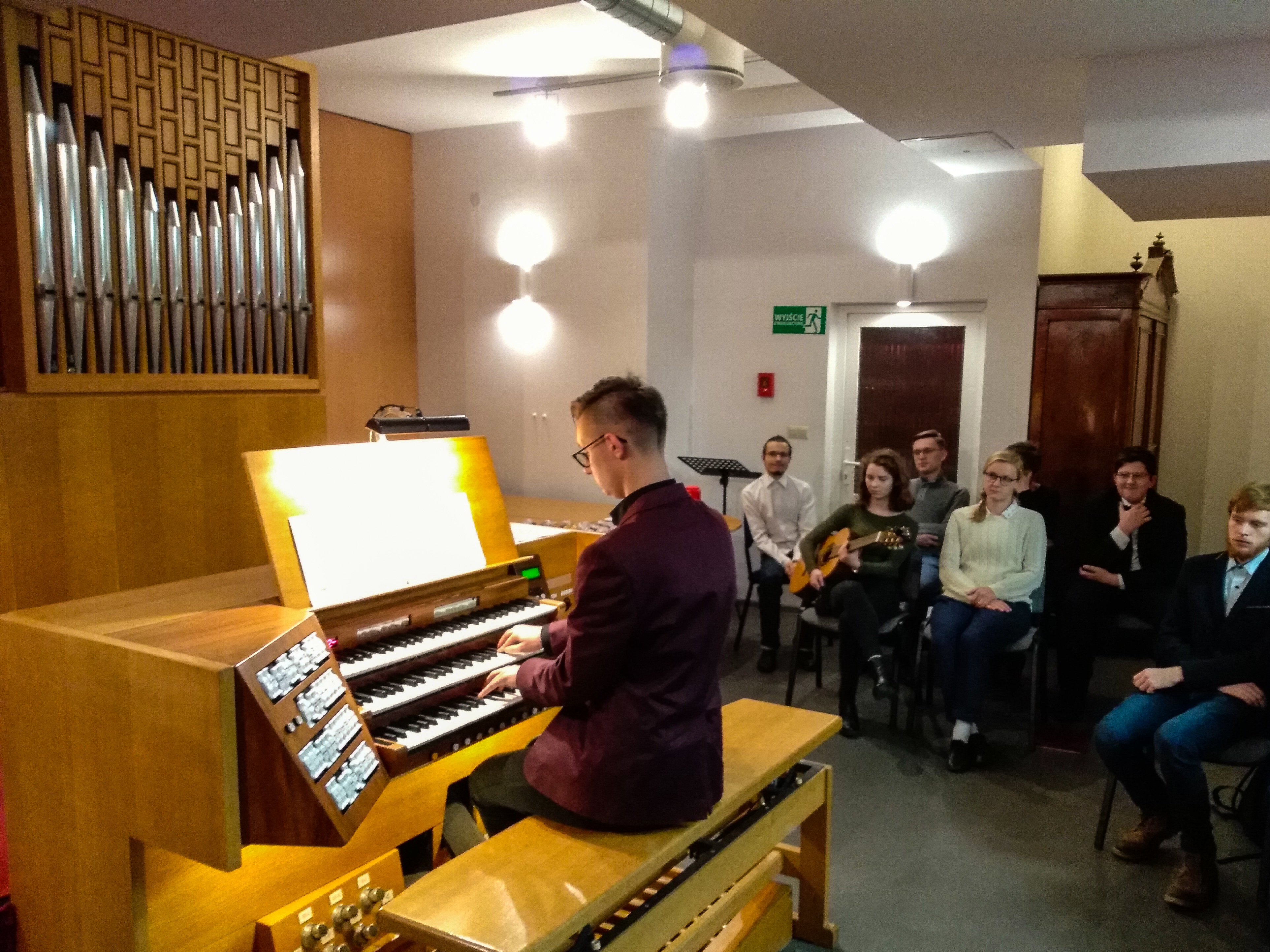 Archidiecezjalna Szkoła Muzyczna II stopnia im. ks. Kardynała Franciszka Macharskiego w Krakowie -